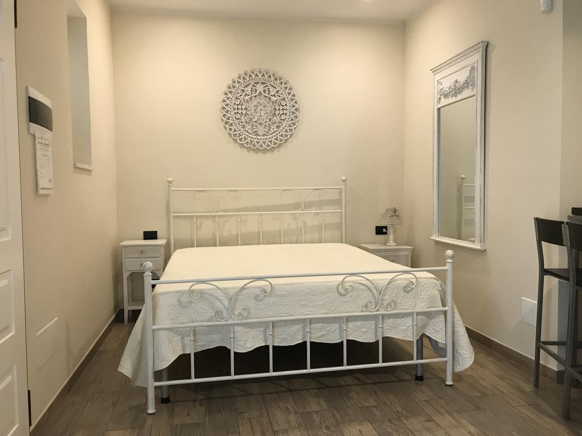 Bed And Breakfast Sun Wine Таранто Екстер'єр фото